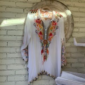 Johnny Was - white tunic!! Hardly worn! Could also be a darling cover up!